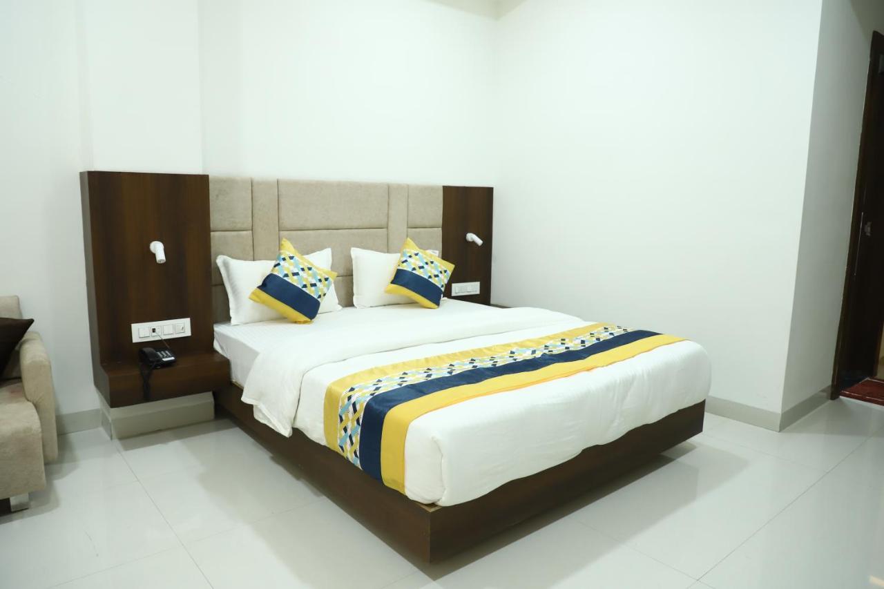 Hotel Singhnature Khandwa Exterior photo