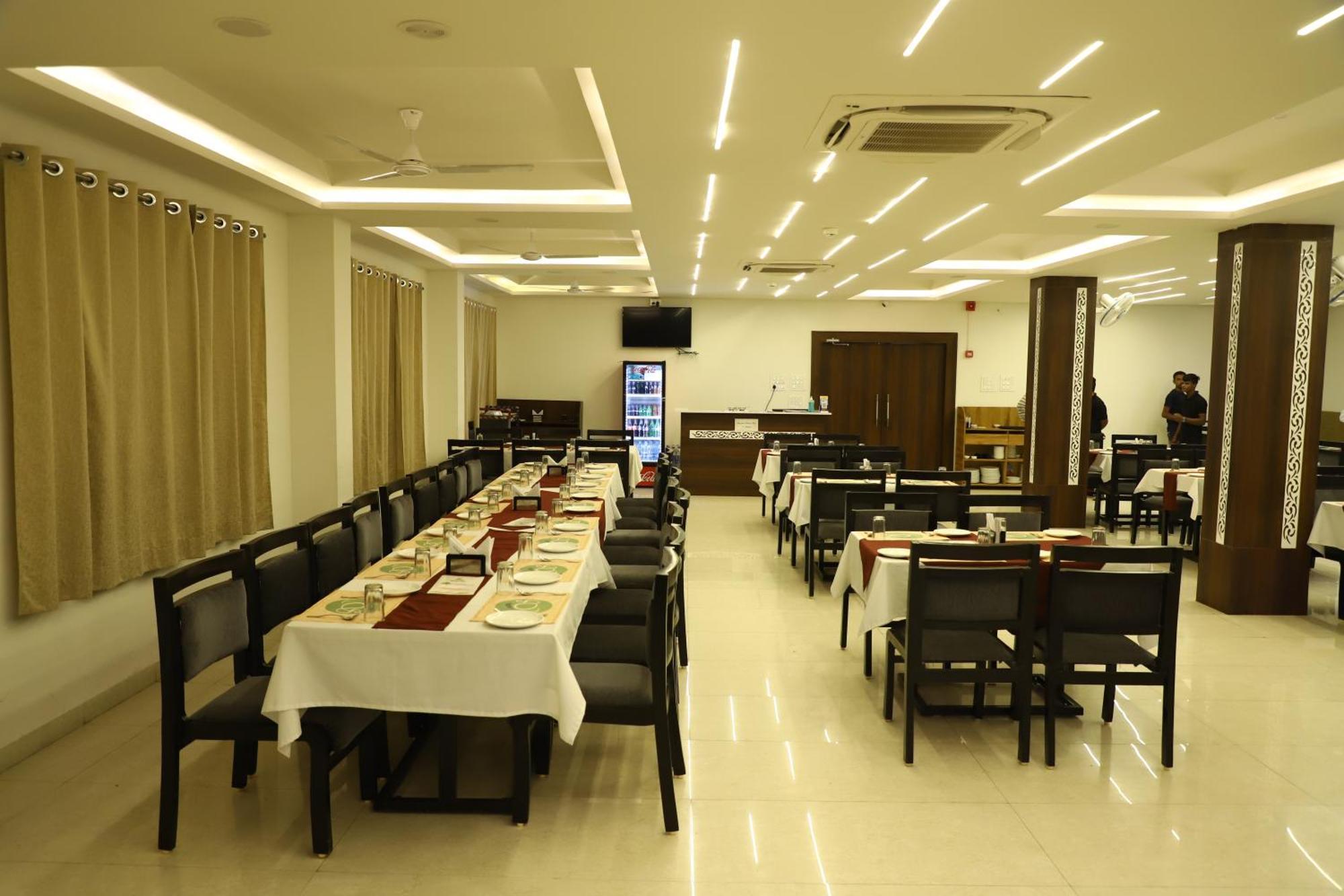 Hotel Singhnature Khandwa Exterior photo