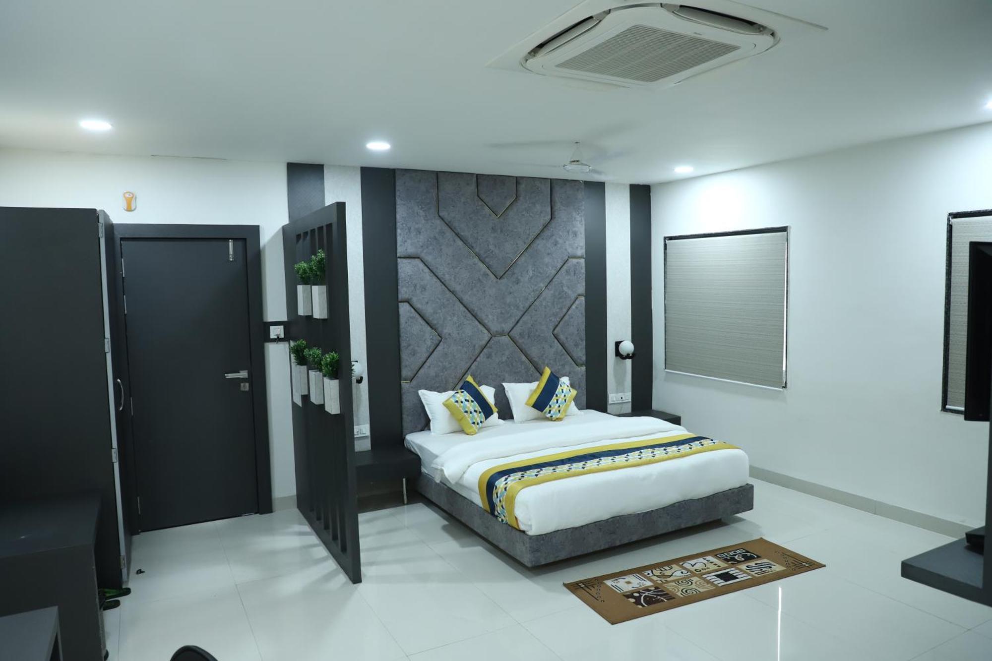 Hotel Singhnature Khandwa Exterior photo